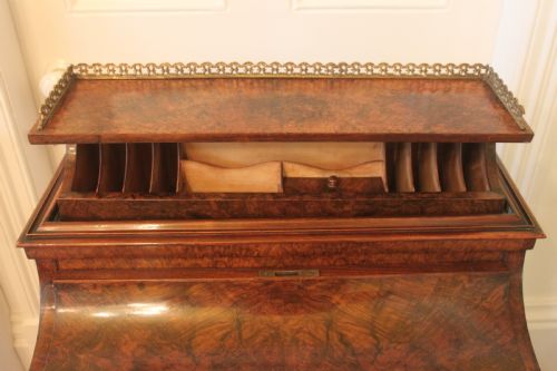 A FINE VICTORIAN DAVENPORT DESK - ADDITIONAL PHOTO 15