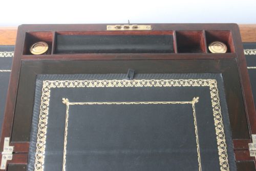A VICTORIAN FIGURED WALNUT WRITING SLOPE WITH SECRET DRAWERS - ADDITIONAL PHOTO 7