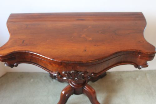 VICTORIAN ROSEWOOD SERPENTINE FOLDOVER TEA TABLE - ADDITIONAL PHOTO 1