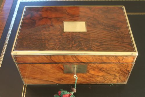 victorian walnut writing slope with secret drawers - CATEGORY: ANTIQUE BOXES - DATED VICTORIAN