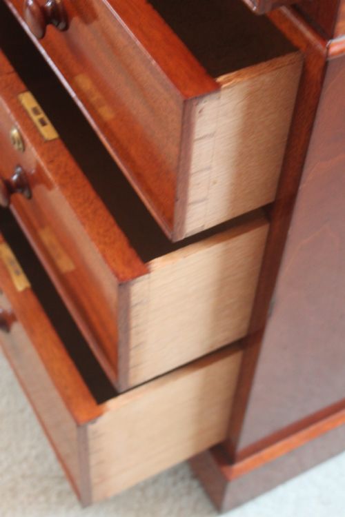 A FINE MAHOGANY PARTNERS DESK BY MILES EDWARDS - ADDITIONAL PHOTO 7