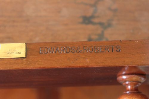 VICTORIAN MAHOGANY PEDESTAL DESK BY EDWARDS ROBERTS - ADDITIONAL PHOTO 13