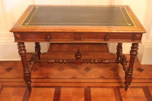 FRENCH OAK DESK OR LIBRARY TABLE - ADDITIONAL PHOTO 4
