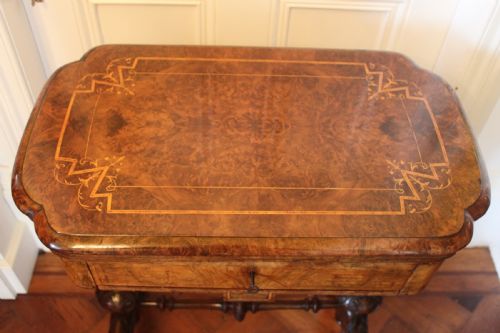 A VICTORIAN BURR WALNUT GAMES SEWING TABLE - ADDITIONAL PHOTO 1