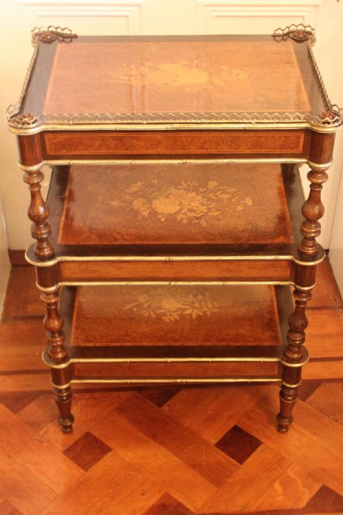 A FINE FRENCH 19TH CENTURY ETAGERE WITH THREE DRAWERS - ADDITIONAL PHOTO 7