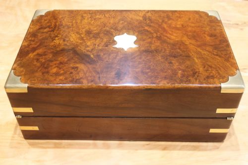 A VICTORIAN BURR WALNUT WRITING SLOPE - ADDITIONAL PHOTO 2