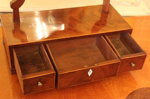 GEORGIAN MAHOGANY INLAID DRESSING TOILET MIRROR - ADDITIONAL PHOTO 4