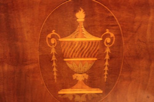A LATE 19TH CENTURY INLAID MAHOGANY SHERATON REVIVAL LIBRARY BOOKCASE - ADDITIONAL PHOTO 12