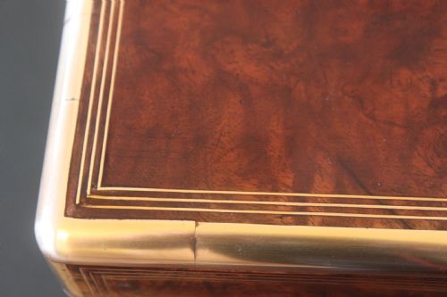 MAGNIFICENT QUALITY LARGE BURR WALNUT AND BRASS INLAID WRITING SLOPE WITH SECRET DRAWERS - ADDITIONAL PHOTO 16
