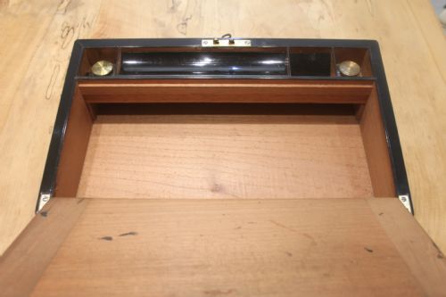 VICTORIAN MAHOGANY AND BRASS INLAID WRITING SLOPE - ADDITIONAL PHOTO 9