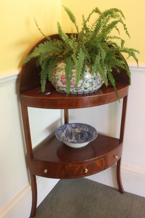 GEORGIAN MAHOGANY CORNER WASHSTAND - ADDITIONAL PHOTO 5
