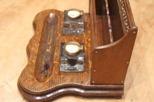 LATE VICTORIAN OAK AND BRASS DESK TIDY OR STANDISH - ADDITIONAL PHOTO 5