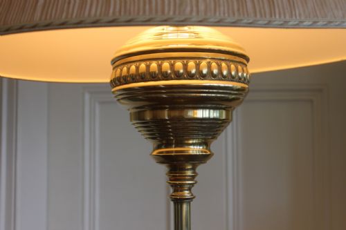 VICTORIAN TELESCOPIC BRASS STANDARD LAMP - ADDITIONAL PHOTO 3