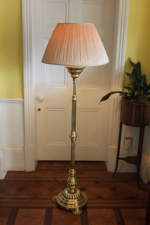 VICTORIAN TELESCOPIC BRASS STANDARD LAMP - ADDITIONAL PHOTO 7