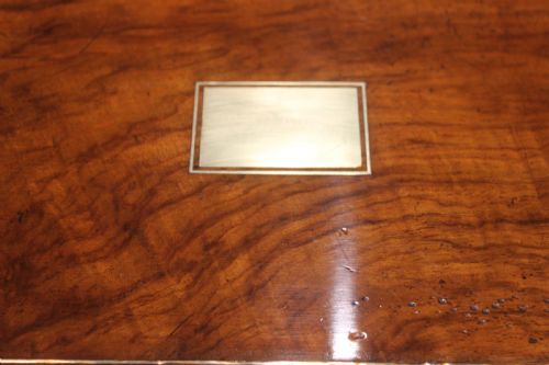 VICTORIAN FIGURED WALNUT WRITING SLOPE WITH BRAMAH LOCK AND KEYS AND SECRET DRAWERS - ADDITIONAL PHOTO 1