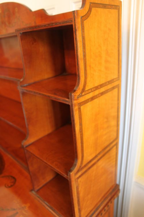 A SHERATON PERIOD SATINWOOD INLAID CABINET - ADDITIONAL PHOTO 7