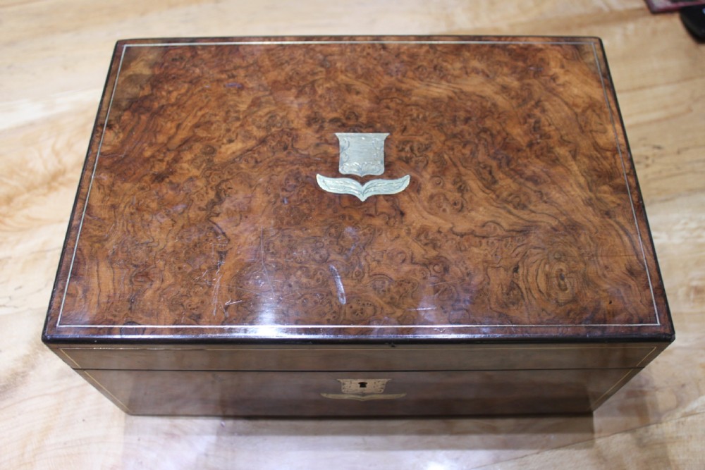Antique Victorian burr walnut and brass inlaid writing slope. View VII