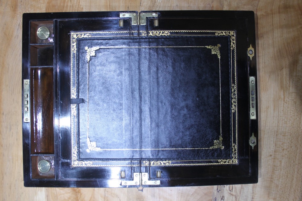 Antique Victorian burr walnut and brass inlaid writing slope. View VIII