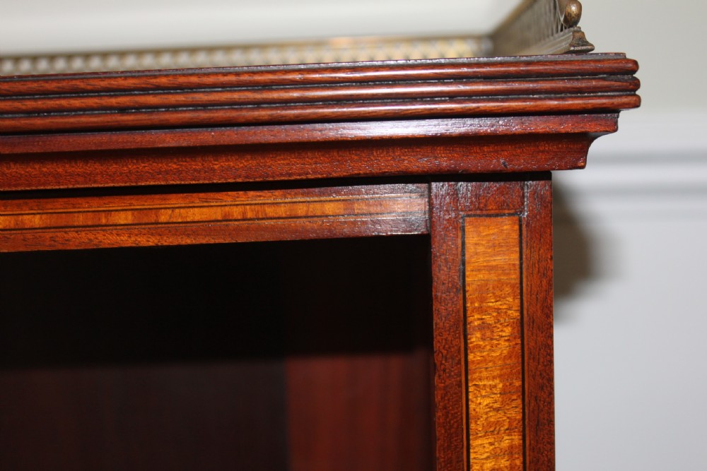 An inlaid Edwardian 