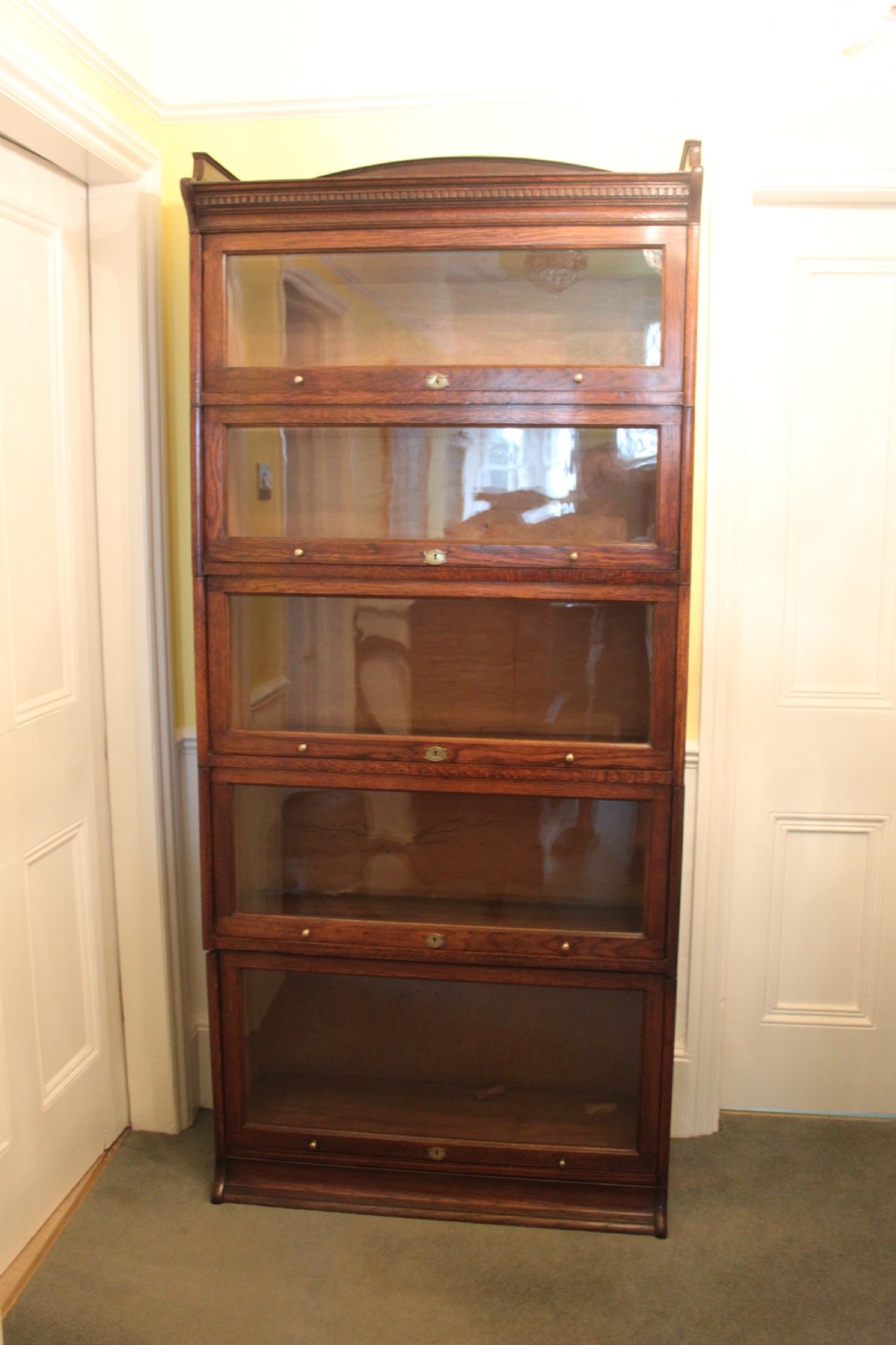 A 5-section oak Lebus (Globewernicke type) bookcase. View V