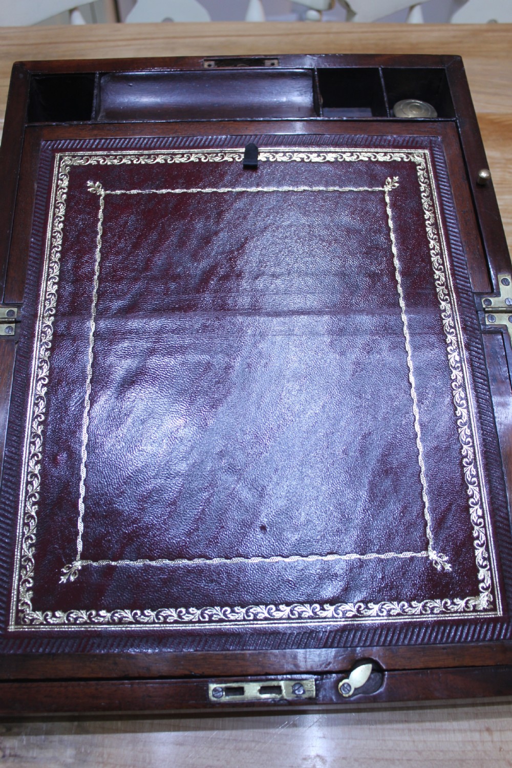 Early 19th century Georgian writing slope  View V