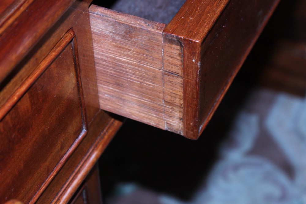 A fine George IV early 19th century 18 drawer mahogany partners desk View XIV