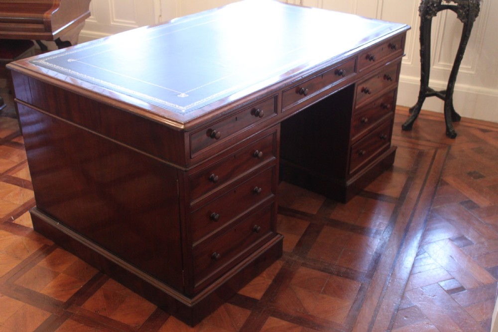 Early Victorian mahogany partners desk View V