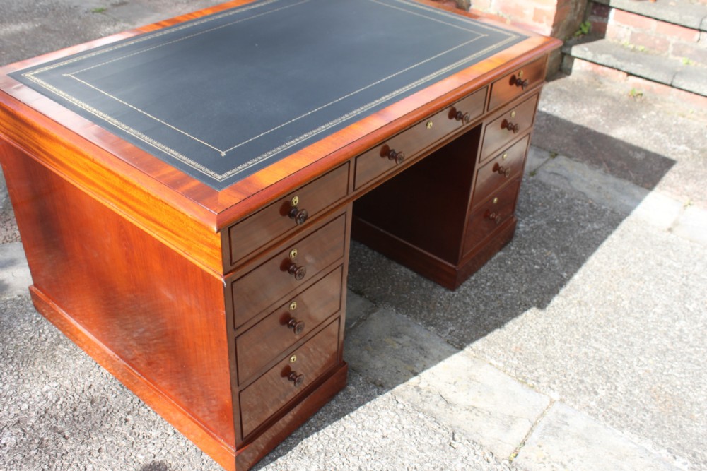 George IV period mahogany pedestal partners desk View III