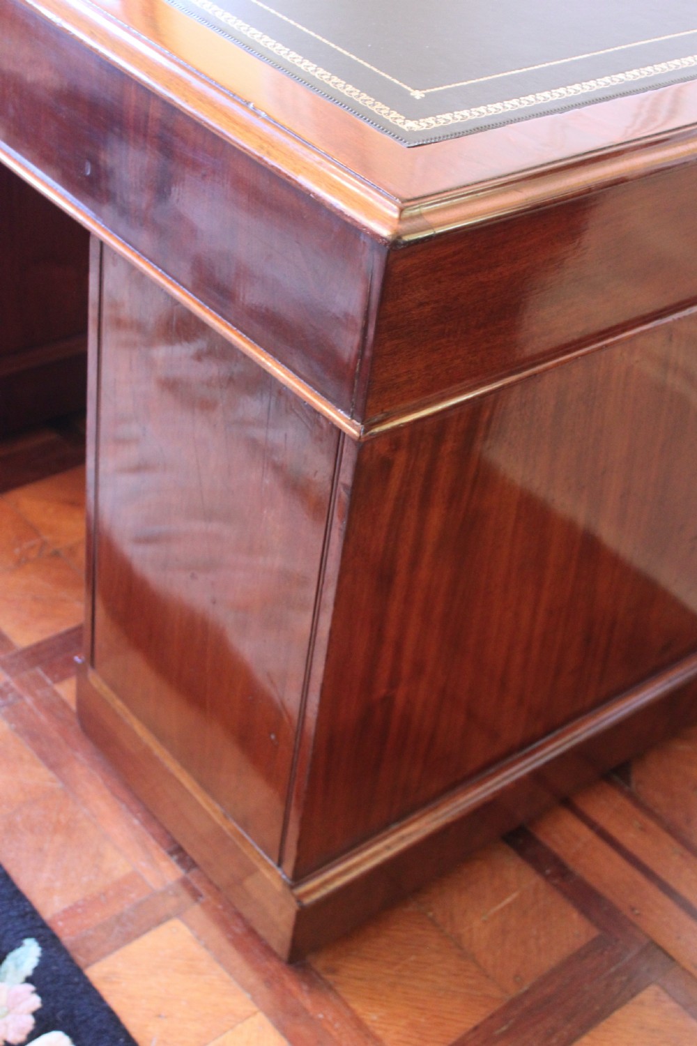 Victorian mahogany pedestal desk View VI