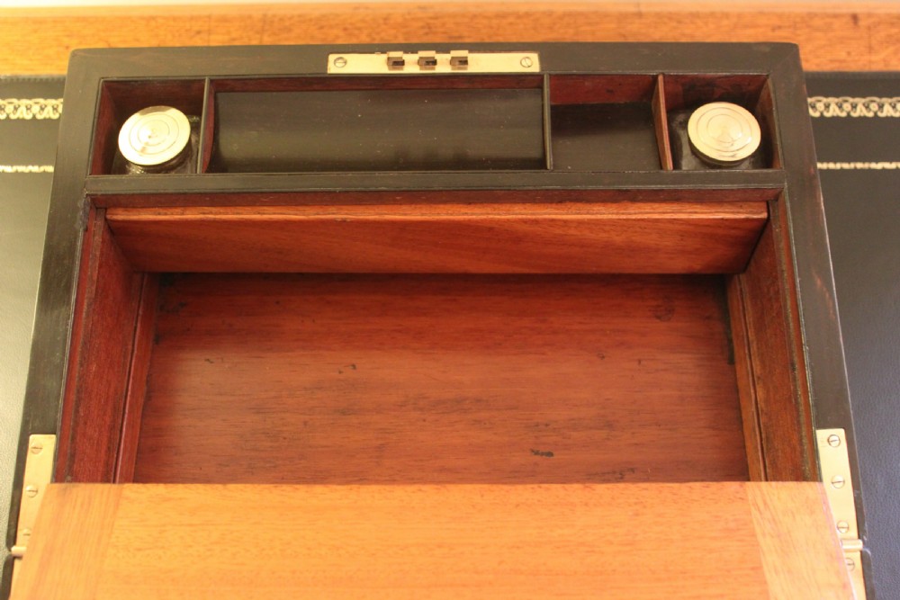 Victorian writing slope walnut with secret drawers View IX
