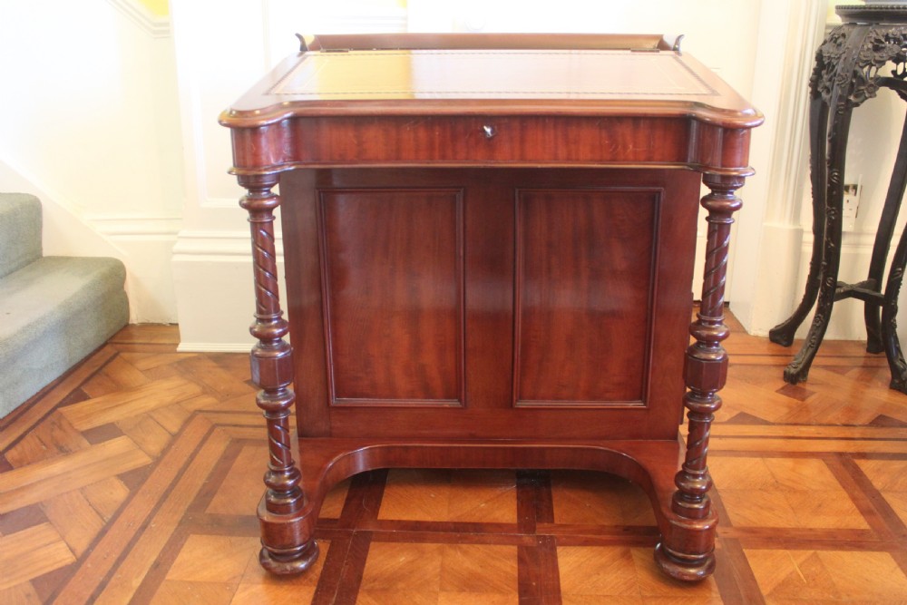 A 19th century mahogany Gentleman's Davenport desk View II