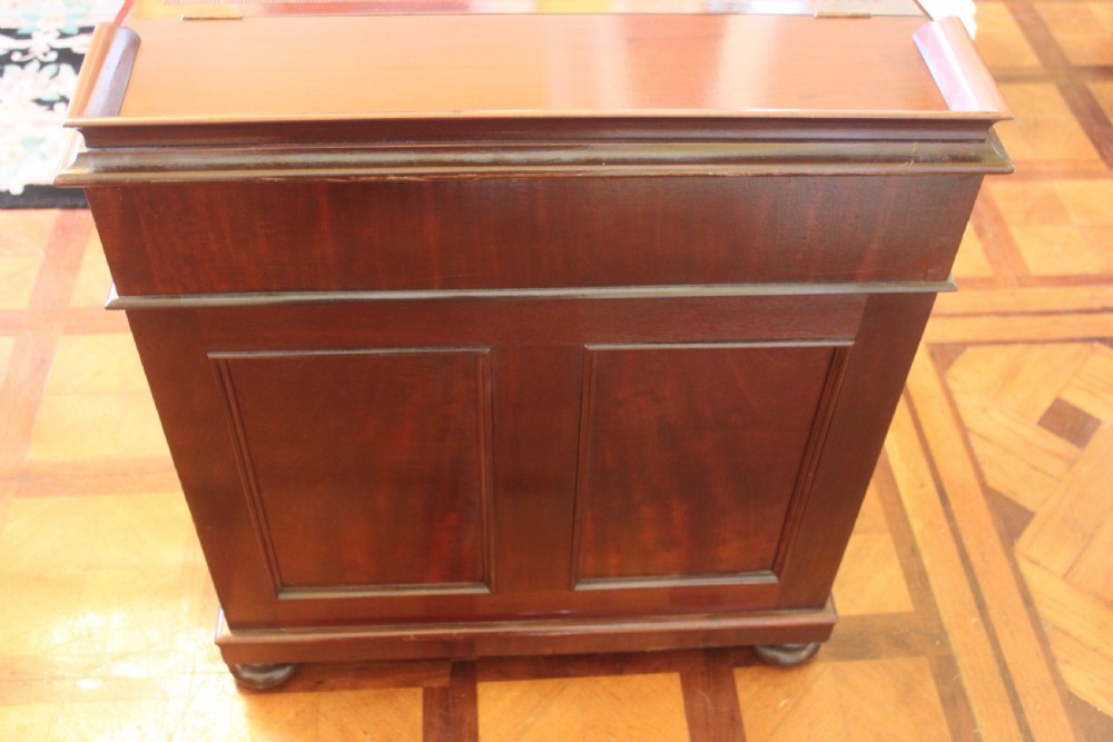 A 19th century mahogany Gentleman's Davenport desk View VII