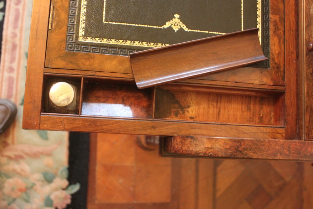 A fine Victorian Davenport desk View XIV
