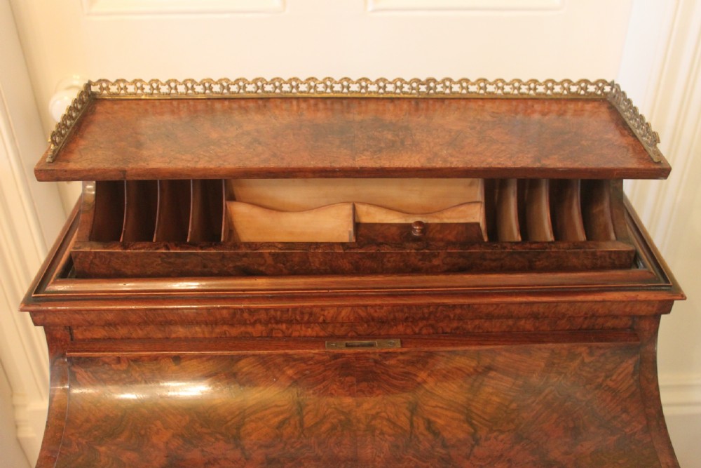 A fine Victorian Davenport desk View XVI