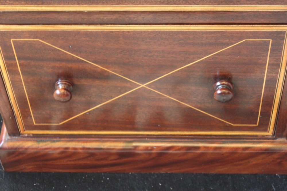 Mahogany inlaid Sheraton style pedestal desk View IX