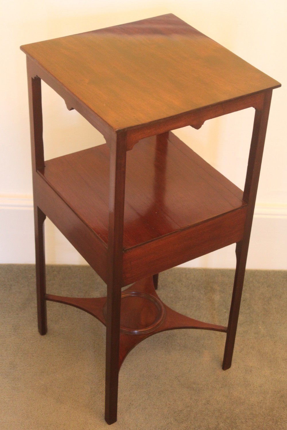 A square mahogany George III wash stand View IV