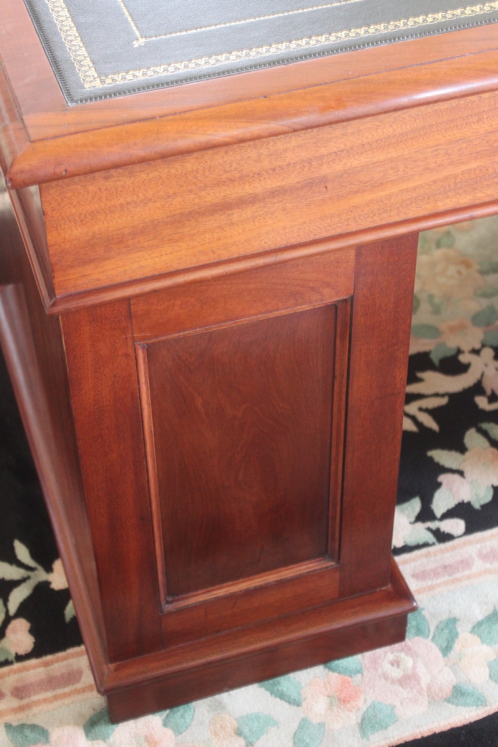 Victorian mahogany pedestal desk View VIII