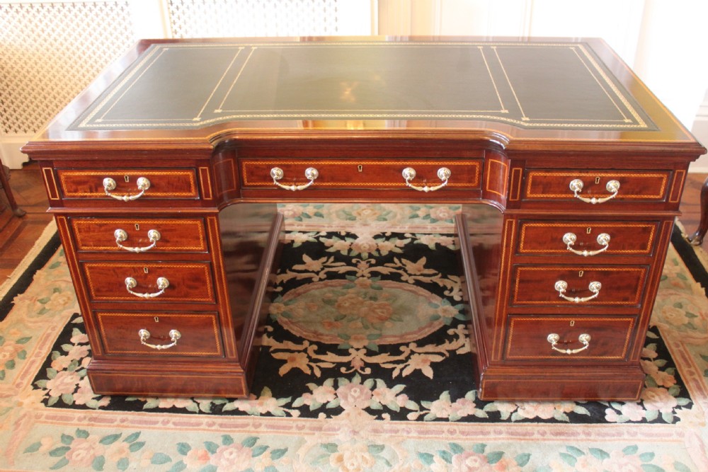 Late 19th century Sheraton Revival desk