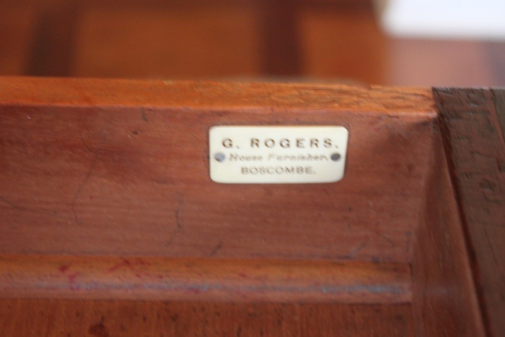 Late 19th century Sheraton Revival desk View XIV