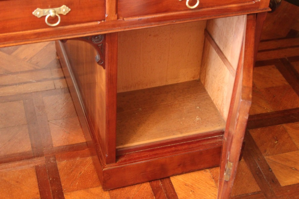 Late 19th century American walnut pedestal  partners desk View XI
