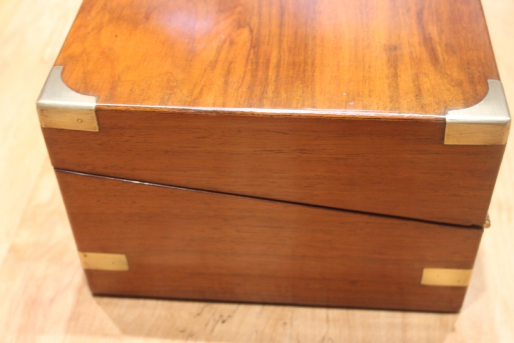 Victorian walnut writing slope View IV