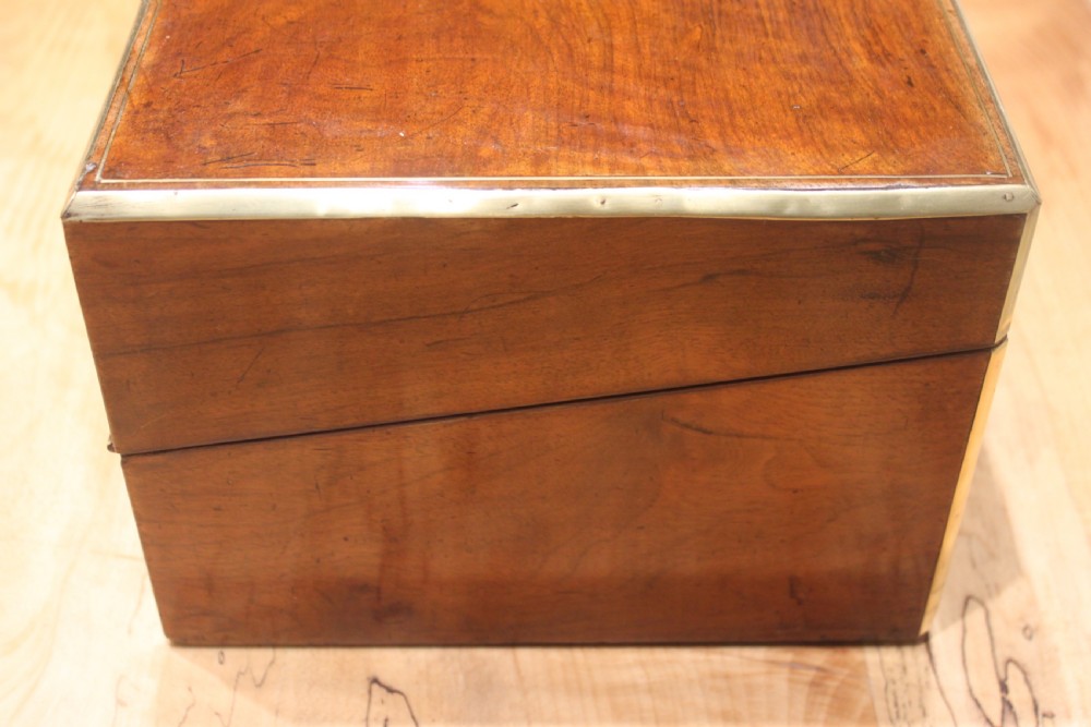 Victorian walnut writing slope with secret drawers View V