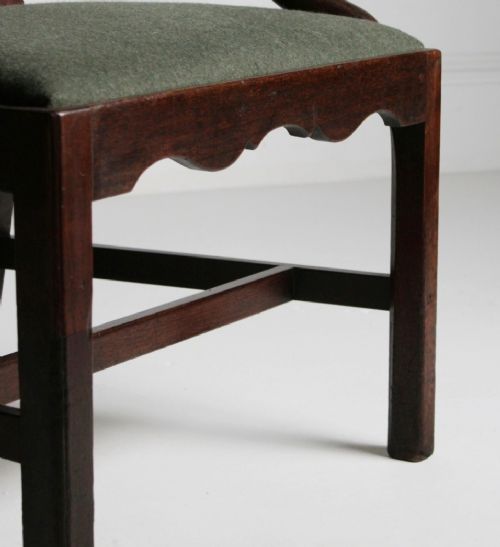 GEORGIAN ARMCHAIR OF LARGE PROPORTIONS - ADDITIONAL PHOTO 5