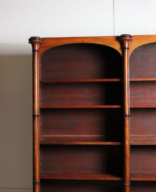 LARGE 19TH CENTURY OPEN BOOKCASE - ADDITIONAL PHOTO 10