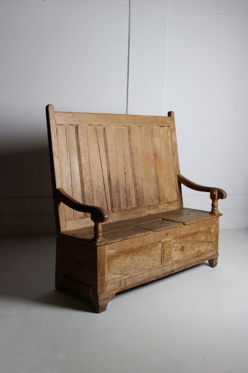 PINE FARMHOUSE BOX SETTLE 19TH CENTURY - ADDITIONAL PHOTO 2