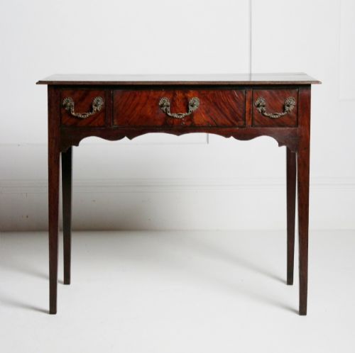 18TH CENTURY SIDE TABLE - ADDITIONAL PHOTO 3