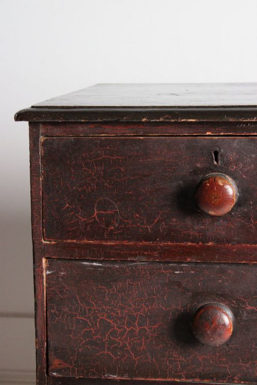 19TH CENTURY PAINTED PINE CHEST OF DRAWERS - ADDITIONAL PHOTO 4