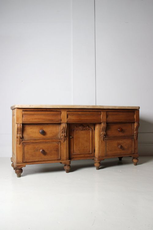 victorian pine dresser base with sycamore top - CATEGORY: ANTIQUE SIDEBOARDS - DATED VICTORIAN
