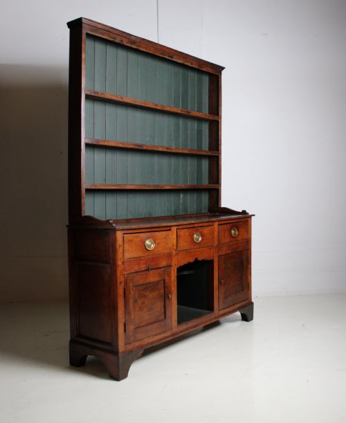 GEORGE III COUNTRY DOG KENNEL DRESSER IN OAK - ADDITIONAL PHOTO 3