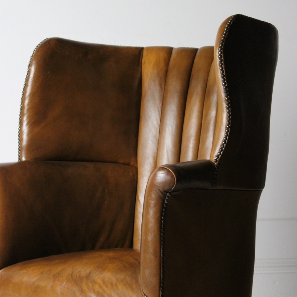 Leather barrel back armchair 19th century View IV